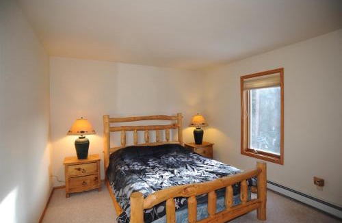 Baldy Mountain House | 72 Clubhouse