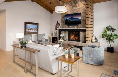 Big Sky House | 83B Lodgeside