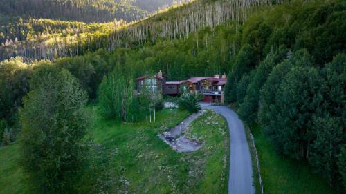 Purgatory House | 840 Hermosa Cliffs Rd