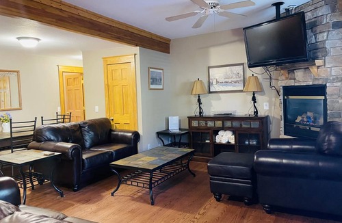 Estes Park Condo | 88 m² Condo ∙ 2 bedrooms ∙ 6 guests