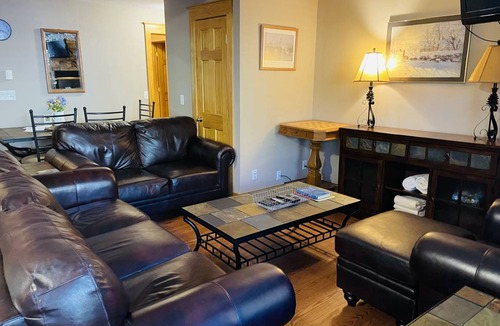 Estes Park Condo | 88 m² Condo ∙ 2 bedrooms ∙ 6 guests