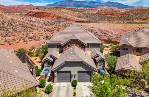 St. George House | 9 Mi to Sand Hollow! Family Duplex w/Resort Perks