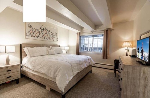 Vail Condo | 90 m² Condo ∙ 2 bedrooms ∙ 4 guests