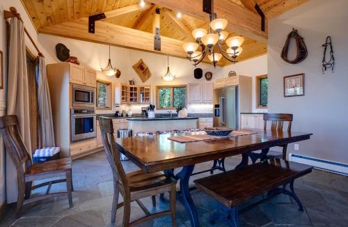 Steamboat Springs House | 90ST1 - Ski Trail Lodge I