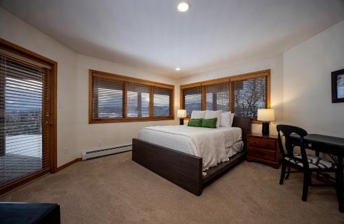 Steamboat Springs House | 90ST2 - Ski Trail Lodge II