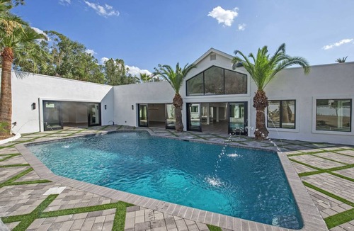 Arcadia House | 929 m² House ∙ 6 bedrooms ∙ 16 guests