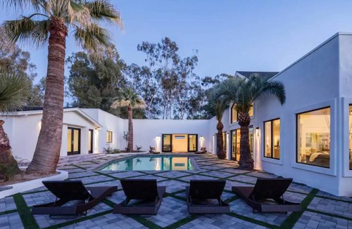 Arcadia House | 929 m² House ∙ 6 bedrooms ∙ 16 guests