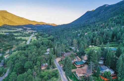 Cascade-Chipita Park House | 9955 Mesa