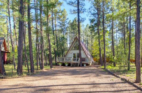 Pinetop House | A-Frame Cabin w/Deck & Grill in Pinetop!