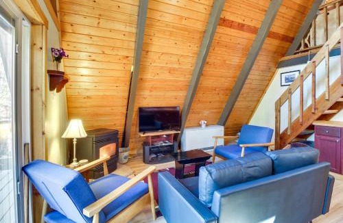Pinetop House | A-Frame Cabin w/Deck & Grill in Pinetop!