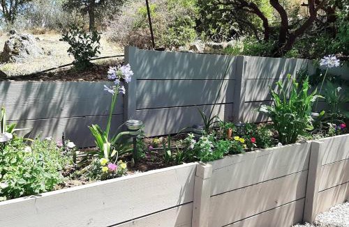 Rancho Calaveras House | A Great Riverfront Retreat a Shangri-La Paradize