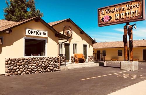 Cody Hotel | A Western Rose