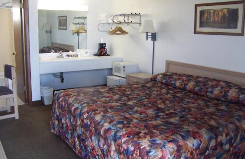 Cody Hotel | A Wyoming Inn