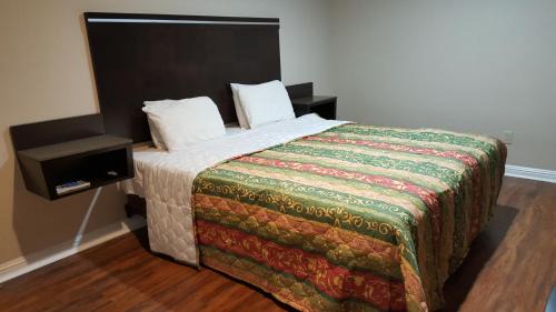 Lamanda Park Hotel | ACE Motel