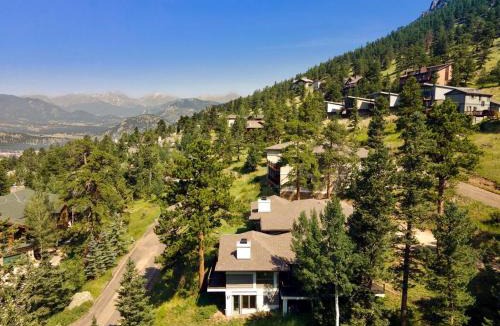 Windcliff Estates House | Adams Condominium 2 Bedroom condo