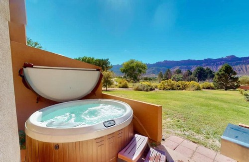 Moab South Valley House | Adventure Villa #3282