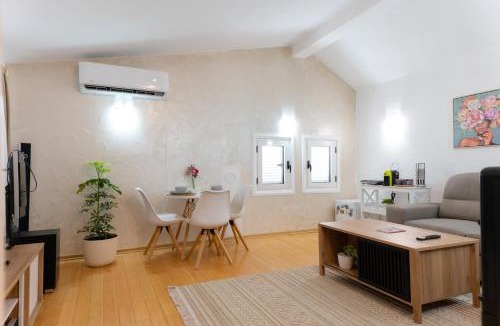Mahala Apartment | Airport Apartments Una