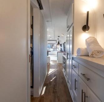 Prescott House | Airstream Escape Near Granite Creek in Prescott, Arizona