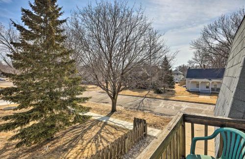 Akron Apartment | Akron Apartment w/Balcony - Hunting Nearby!