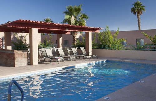 Lake Havasu City House | All the comforts of home!