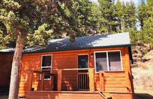 Hill City House | Allen Gulch Cabins