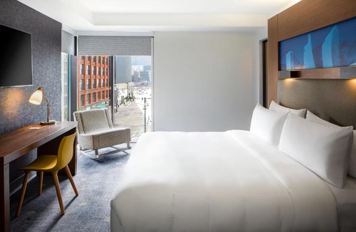 Downtown Denver Hotel | Aloft by Marriott Denver Downtown