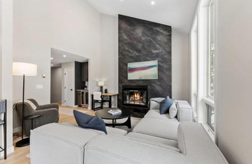 Eagle-Vail House | Alpine Enclave Central with Resort Amenities