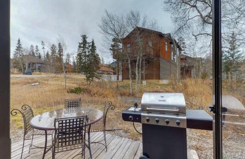 Dillon House | Alpine Getaway