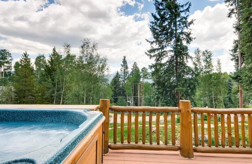 Breckenridge House | Alpine Majesty