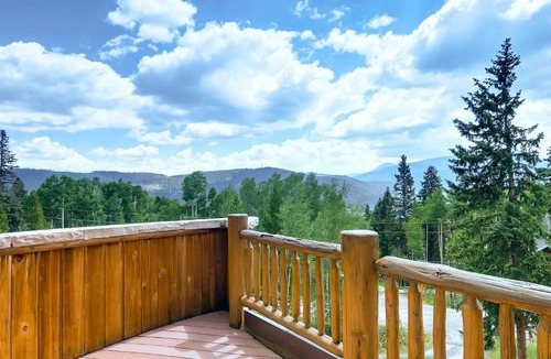 Breckenridge House | Alpine Majesty