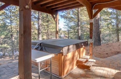Long Valley Junction Apartment | Alton Nat'l Park Adventure Base w/Shared Hot Tub