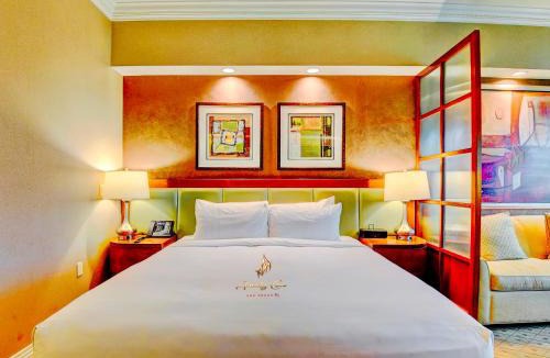 Las Vegas Apartment | Amalz 2 Bedroom 3 Bathroom Balcony Suites at Mgm Signature !