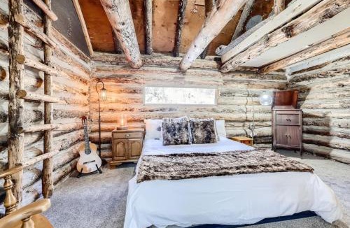 Alma House | Amazing 5BR Hot Tub Game Room Mountain Views