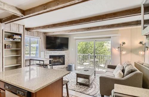 Dillon House | Amazing Lake and Mountain Views!