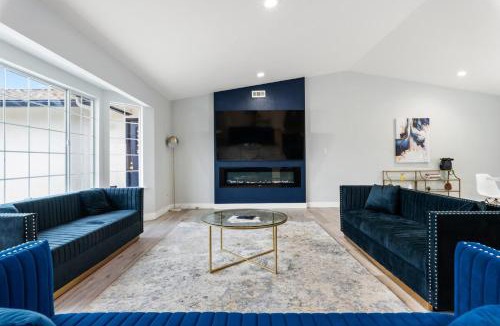 Oakhurst Villa | Amazing Views Hot Tub-Games-Fire pit 6BR Sleeps 20
