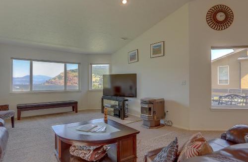 Mosier House | Amber Sunset