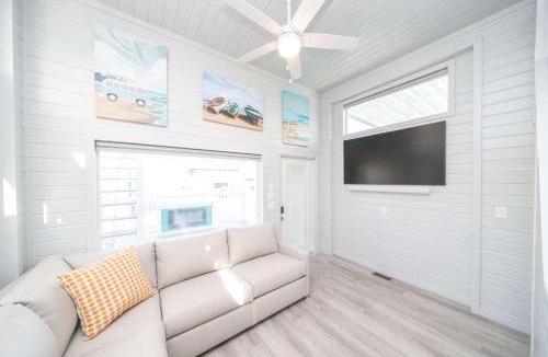 Parker Strip House | American Honey, Hammock Beach Roadrunner Resort