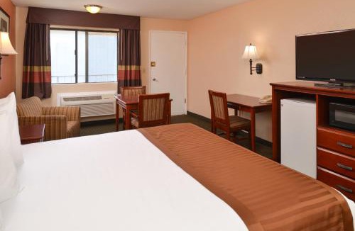 Bakersfield Hotel | Americas Best Value Inn & Suites-East Bakersfield