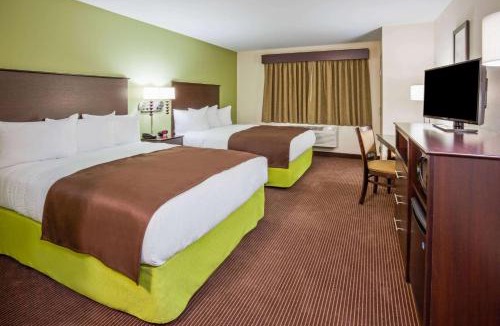 Sibley Hotel | AmericInn by Wyndham Sibley