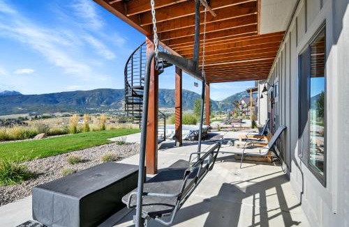 Wolf Creek House | Angels Landing All Season Paradise Powder Mountain Views & Golfing