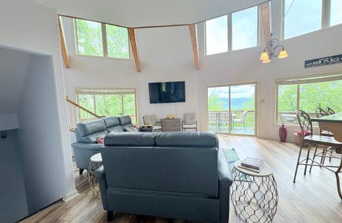 Hot Springs Village House | Another Level Mountain View Retreat