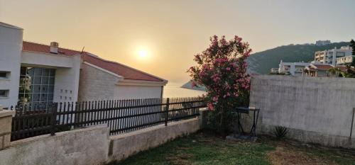 Dobra Voda Apartment | Apartman Haris