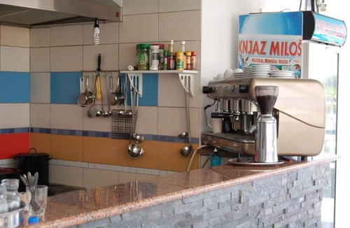 Donji Stoj Apartment | Apartment 1,yellow, for 5 People,500 Meter from "Grate Beach",Breakfast included