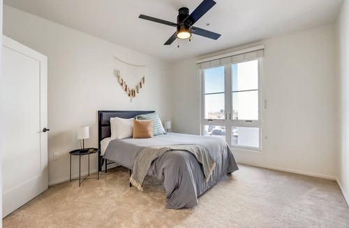 Menlo Park Apartment | Apartment ∙ 2 bedrooms ∙ 4 guests