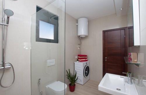 Utjeha Apartment | Apartment Ema Star
