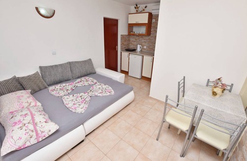 Bregvija Apartment | Apartments and Rooms Villa Mia