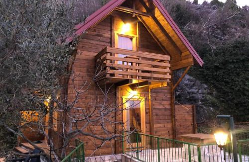 Karuc House | Apartments "Old house Pajovic"