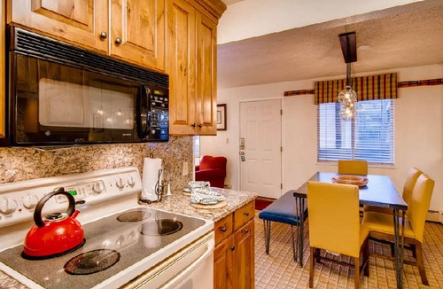 Vail Condo | April 2020 in West Vail! 2-bed condo! (1-bed option) Snow is here!