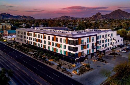 Camelback East Apartment | Arcadia Retreat Resort Pool, Fire Pits, Gym