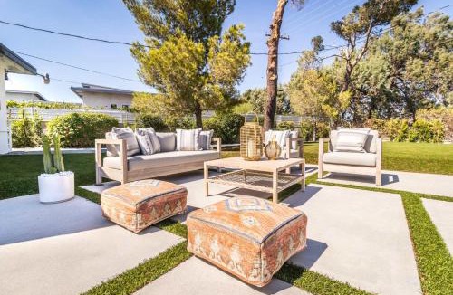Palm Springs Villa | Architectural Villa for Groups 16 Pax